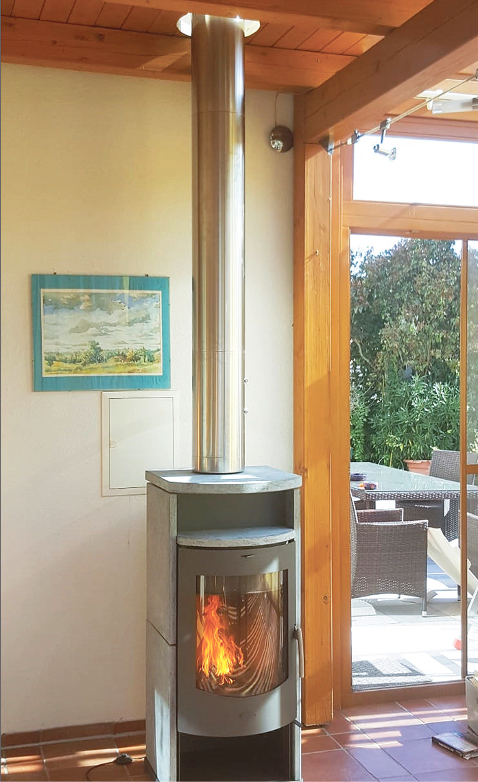 Das „NiroLine DW Design-System” ermöglicht außerordentlich elegante und hervorragend funktionierende doppelwandige Innenschornsteinlösungen.