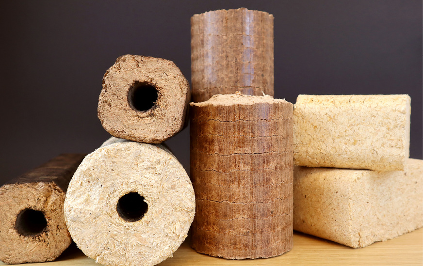 Holzbriketts sind eine moderne Alternative zu Scheitholz.