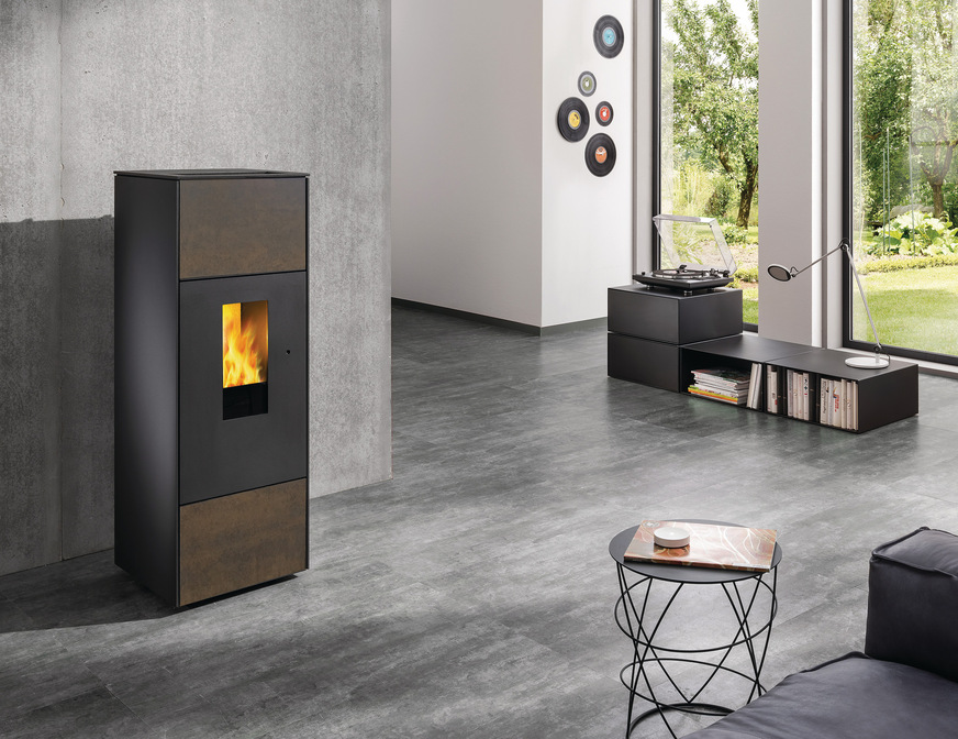 &nbsp;Pelletofen „shogun‟ in Sinterkeramik rustico.&nbsp;