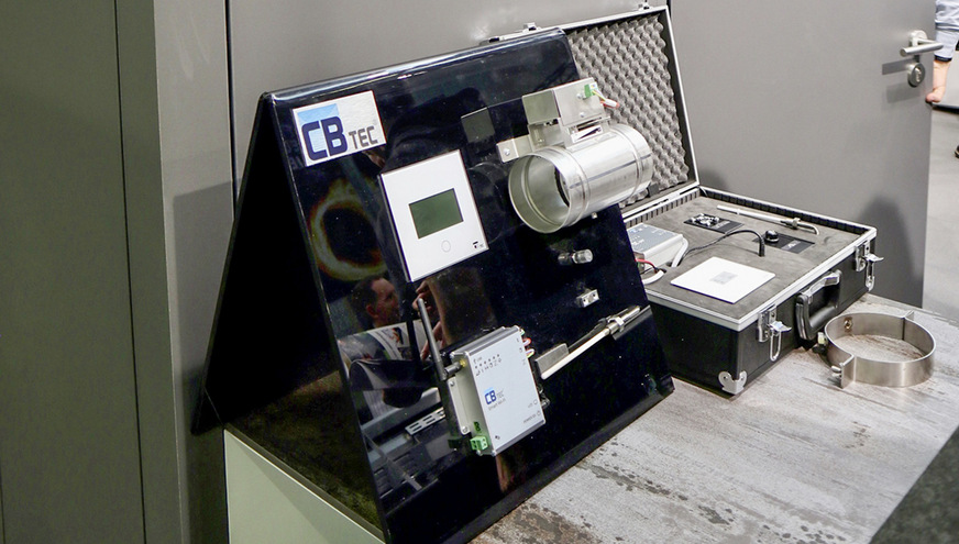 CB Abbrandsteuerung „ABS pro“ und CB Differenzdruckcontroller&nbsp;„DC pro“ runden das Ofenzubehör ab.