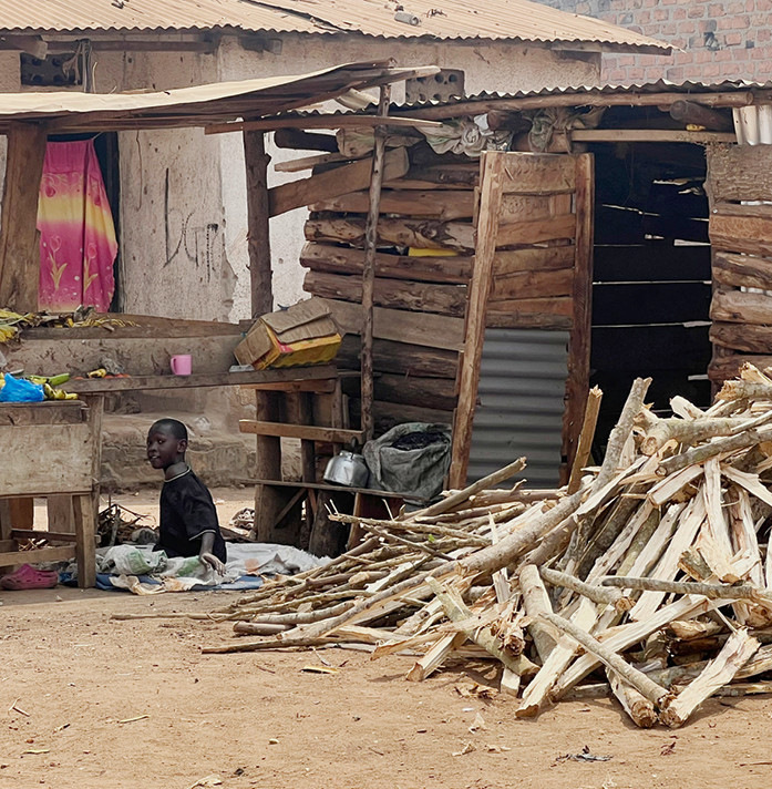 Mit dem Geringsten zufrieden – Bewohner des Kinderhauses.