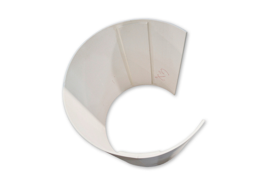 Keramische Ofenhülle&nbsp;fast in einem Stück.