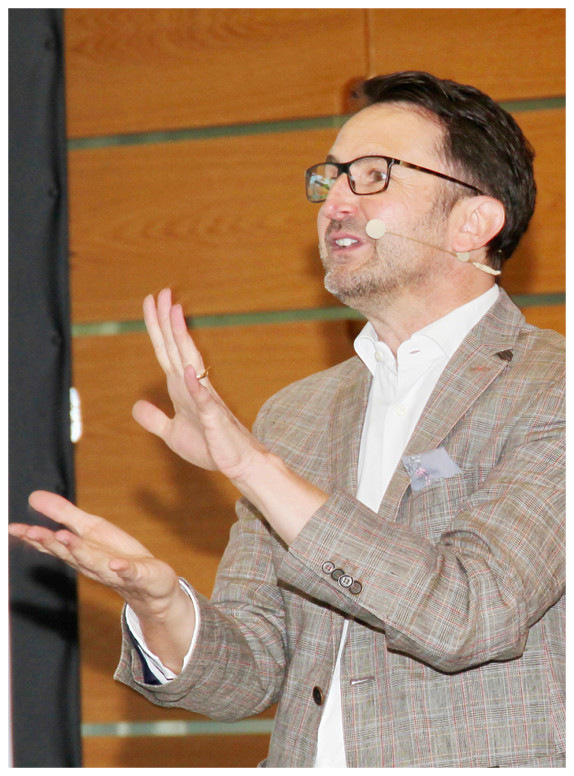 Motivations-Entertainer/ Buchautor Jakob Lipp.