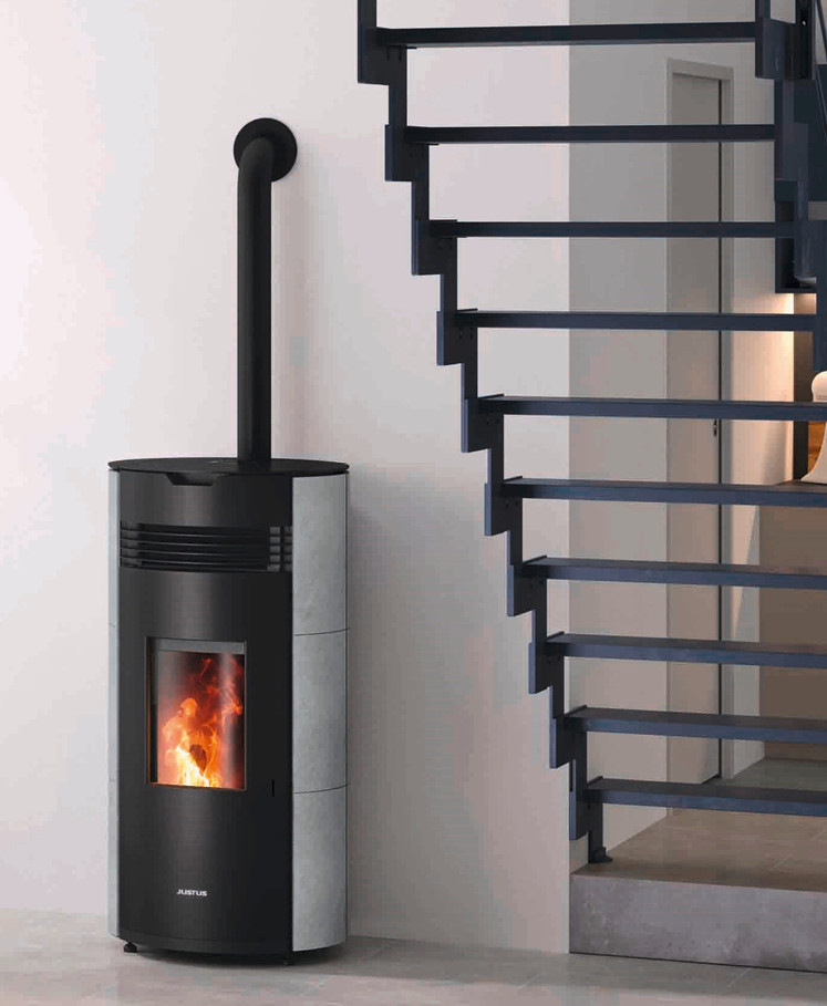 Heizen leicht gemacht: Pelletöfen mit intuitiver Steuerung.  Hier der „Norta“