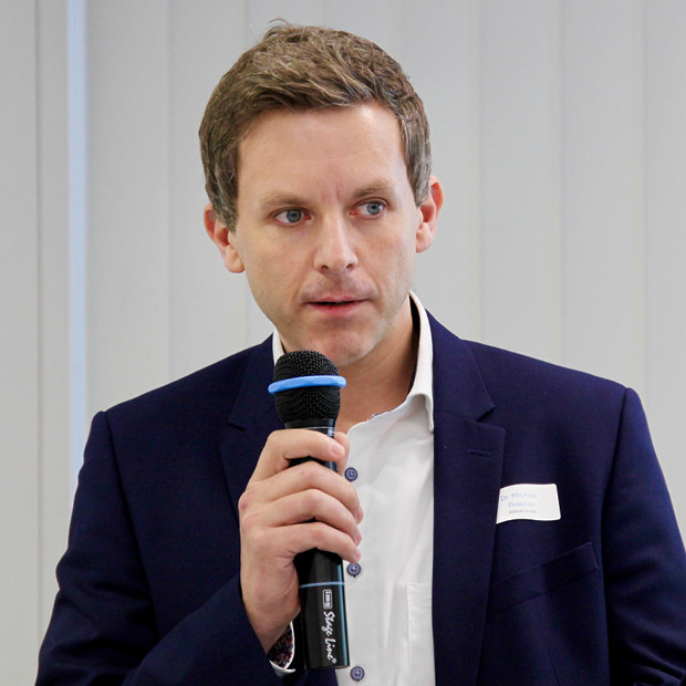 Dr. Michael Poeplau zeigte Einsatzmöglichkeiten neuer Mess- und Analysegeräte der Firma Wöhler.