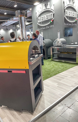 Ein sehenswerter Backofen von Clementi aus Italien.