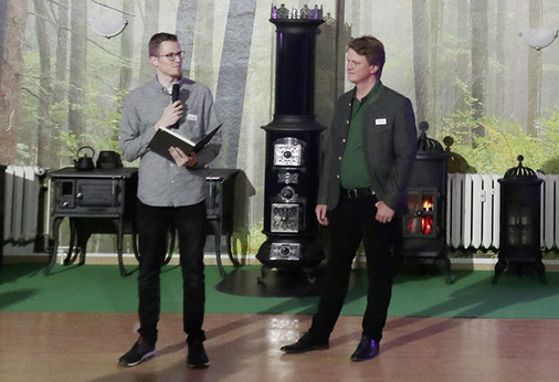 Kirchlicher Segen durch Pastor Daniel Schliessburg.