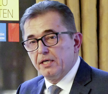 ZVSHK-Präsident Michael Hilpert:   „Unser Land braucht uns! Wann durften wir dies in den letzten Jahrzehnten von uns schon mal wirklich behaupten?“