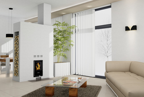 Heizkesselspezialist Buderus bietet außer Kaminöfen mit Wassertechnik auch wasserführende Heizeinsätze für Ofenanlagen, hier das Modell „HWS216“.