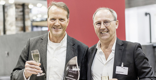 Nikolaus Fleischhacker und Michael Rambach freuen sich über eine gelungene Messepremiere. - © Foto: Martin Henze
