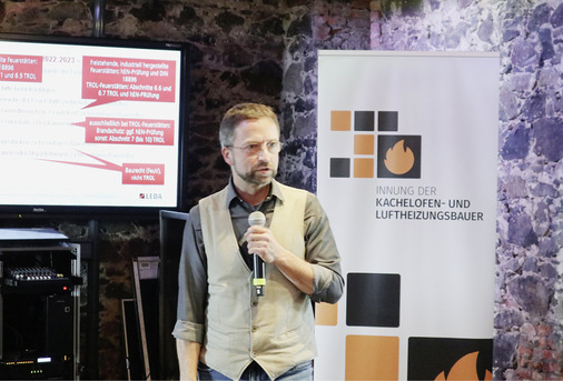 Tobe Hinrichs erläuterte das Kapitel Brand- und Wärmeschutz in der neuen TROL.