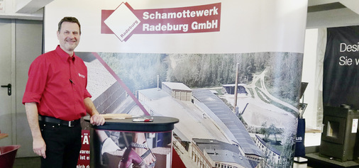 Für die „inneren Werte“ des Kachelofens ist das Schamottewerk Radeburg zuständig.