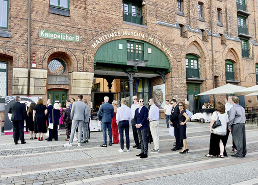 Die Abendveranstaltung fand auf dem Oberdeck des Maritimen ­Museums statt. - © Foto: Martin Henze
