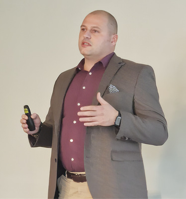 Alexander Root, Raab.