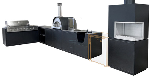  Die CB Outdoor Kitchen ist mit einer hochwertigen Keramikarbeitsplatte ausgestattet. Sie haben dabei bei Ihrer Außenküche die Wahl aus acht verschiedenen Sinterkeramiken. Sinterkeramik wird durch fortschrittlichste Technik verdichtet und bei über 1200 Grad Celsius gebrannt. Das extrem belastbare Material ist unter anderem﻿ kratzfest und UV-beständig. Das Sinterverfahren lässt sämtliche Vorteile aller natürlichen Rohstoffe zusammenfließen und schafft somit eine praktische und ästhetische Lösung. Sinterkeramik ist nicht nur leicht zu reinigen, sondern auch sehr hygienisch.