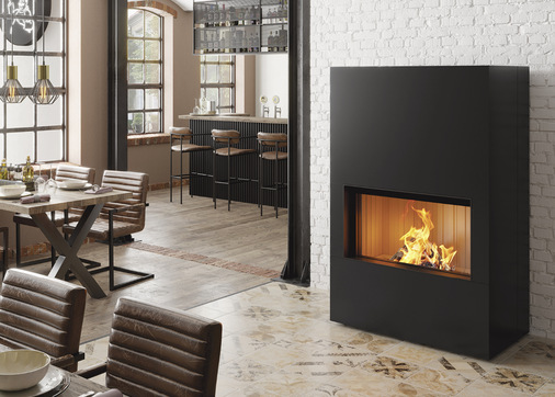  „SEE Poseidon“, in Nero.