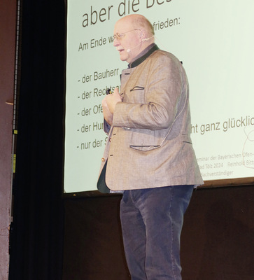  Reinhold Bittner: Dipl.-Ing. (FH) Reinhold Bittner schilderte strittige und unstrittige Mängelrügen aus seiner Sachverständigenpraxis.