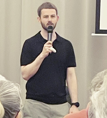  Robert Mülleneisen, Vorsitzender GVOB, begrüßte die zahlreich erschienen Anwesenden.