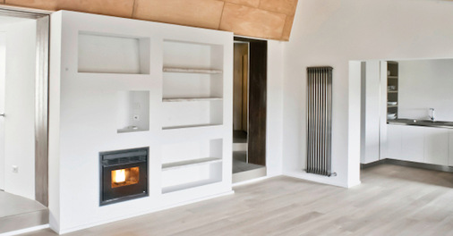 Der Einsatz wurde in die neu gemauerte Wand eingelassen.