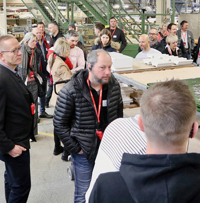 Die Werksführung fand ­großen Anklang bei den ­Besuchern.