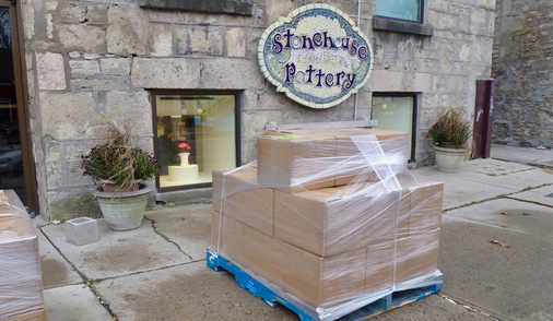 Nach abgeschlossenem Studium zog Jessica Steinhäuser mit Anfang 20 nach Kanada und machte ﻿sich als Keramikerin selbstständig.