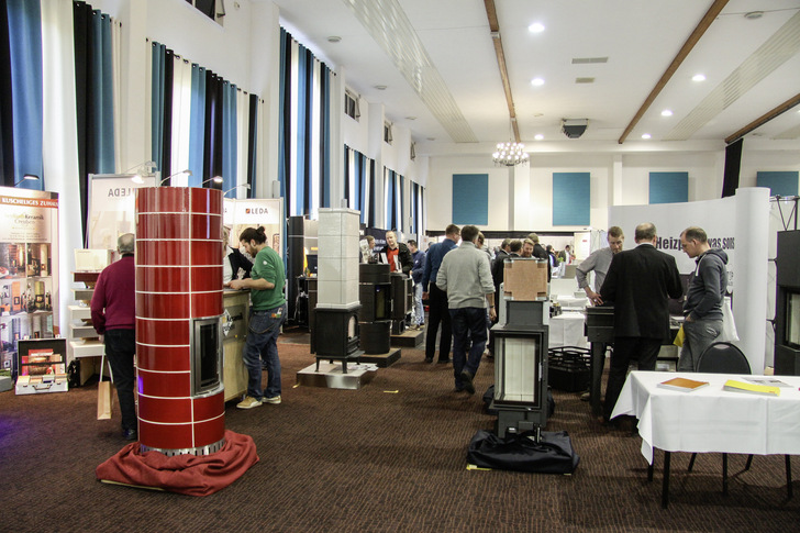 Dieses Jahr findet der Norddeutsche Kachelofenbauertag aus Corona-Gründen erst im Mai statt.