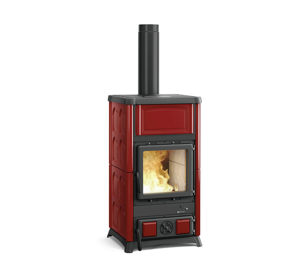 „ Concita ”  mit Wärmerückgewinnung, ­Nennwärmeleistung 11,8 kW, Heizungs­ver­mögen 335 m³.