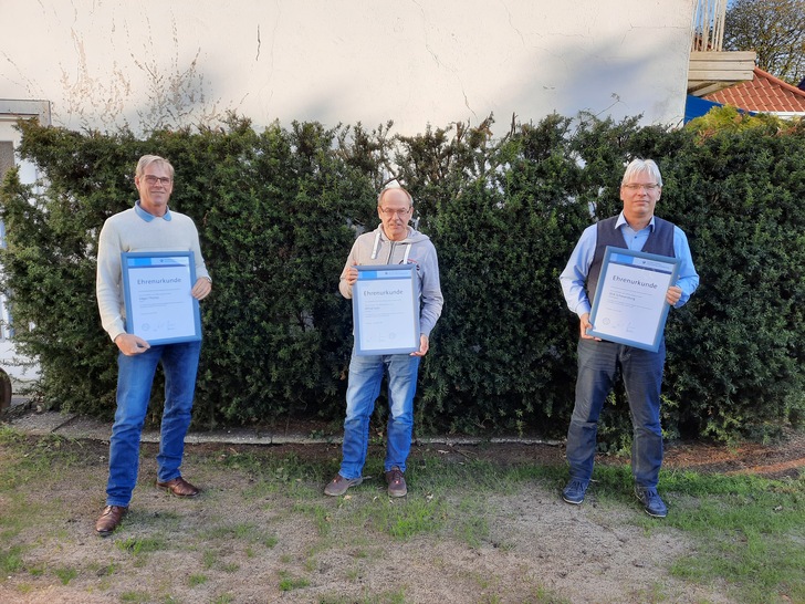 v.l.n.r: Edgar Thorey, Alfred Suhr, Dirk Schwarzburg - © Foto: Claudia Farken
