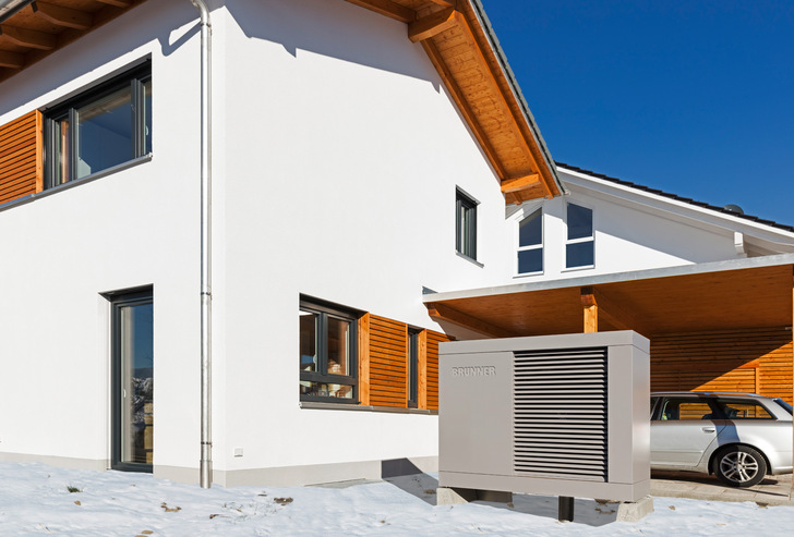 Die Mindestförderung für Wärmepumpen und wasserführende Pelletöfen beträgt seit Januar mindestens 35 Prozent. 