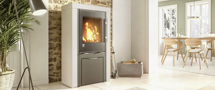 Farbnuancen, ­Sedimentschichten, Adern und Einschlüsse in den Natursteinen machen jeden Kaminofen zu einem Unikat.