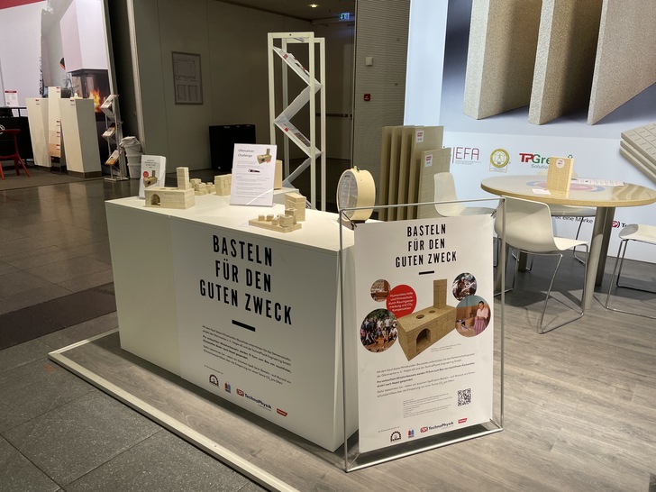 Gemeinsam für humanitäre Hilfe und Klimaschutz in Nepal: TechnoPhysik, Hagos und Ofenmacher e.V. setzen mit der Aktion auf Aufmerksamkeit.