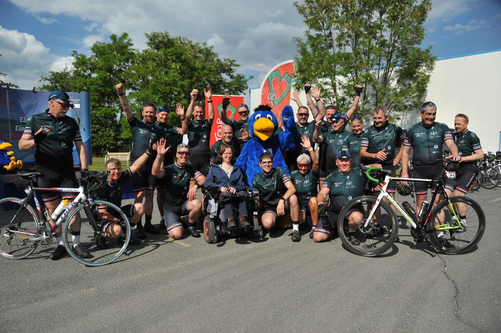 Die Radfahrer öder Glückstour - © Raab-Gruppe
