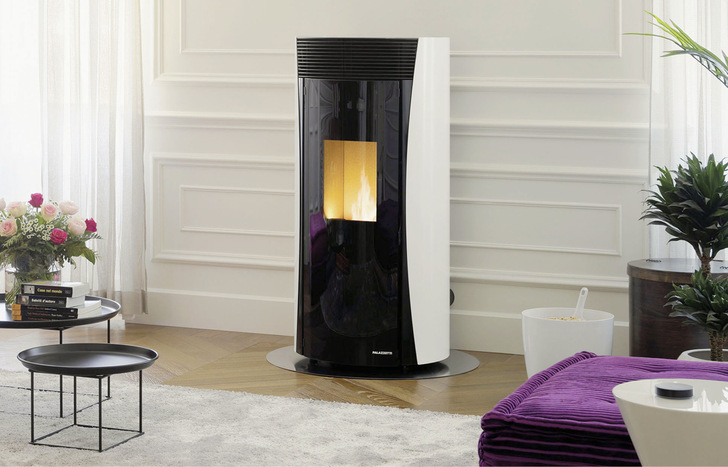 Die Leistungsfähigkeit des  „ Ecofire Vivienne” und sein hoher technischer Inhalt resultieren aus der fortlaufenden Forschung von Palazzetti bei der Entwicklung von Lösungen, die den häuslichen Klimakomfort steigern und gleichzeitig die Ressourcen schützen sollen: Ein Engagement, das durch diese prestigeträchtige Auszeichnung aufs 
Neue gewürdigt wird. 