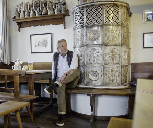 Lorenz Hilger liebt Kachelöfen.
