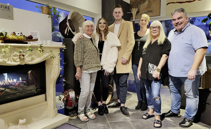 Stephan Kohl, Ute Kohl, Nicole Valente, Kevin Hanke, Joelle Valente, Ilke Schmidt (v. r. n. l.).