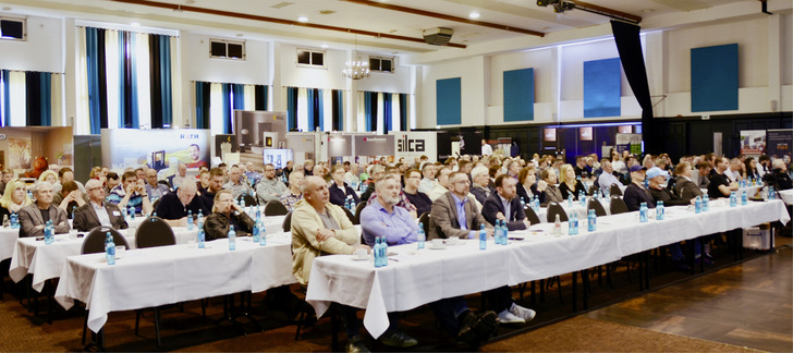  Gut besucht: Die Jubiläumsveranstaltung in Linstow.