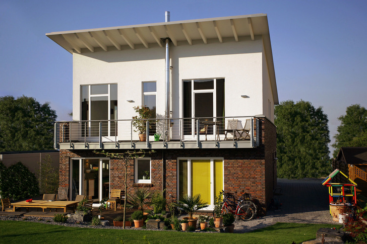   Ein nachträglich installierter Edelstahlschornstein kann für alle Feuerstätten genutzt werden