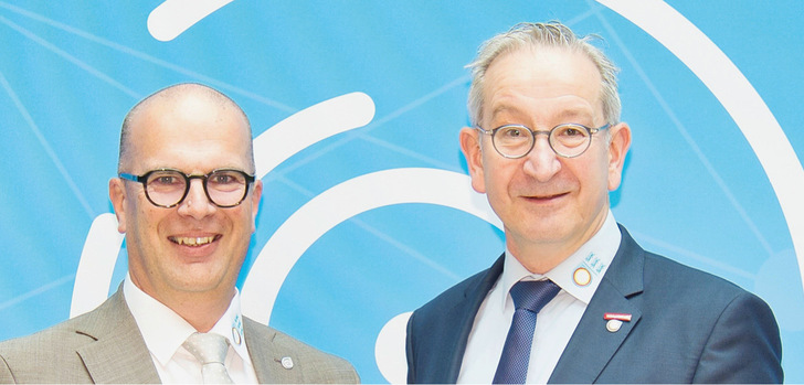 Unter https://jahresbericht.fvshkbw.de/2023 können Sie den Jahresbericht lesen. Vorsitzender Stefan Menrath (links) und Wolfgang Becker, Geschäftsführer.