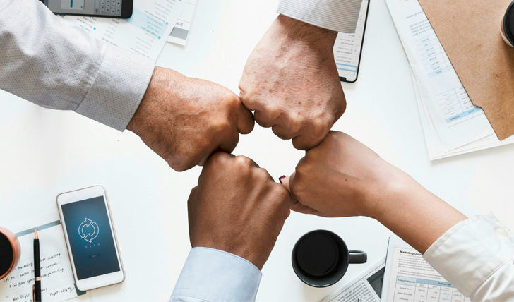 Eine tragfähige emotioanle Beziehung bindet Mitarbeiter an ihre Arbeit.