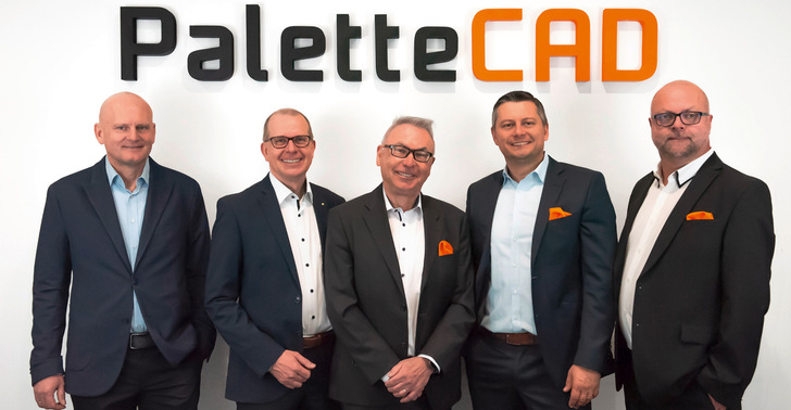 Firmengründer Dr.-Ing. Walter Zinser und der Vorstand der Palette CAD AG (v.l.n.r Frank Kobs, Dirk Böckstiegel, Walter Zinser, Elvis Grabić, Volker Zeller) - © Foto: Palette