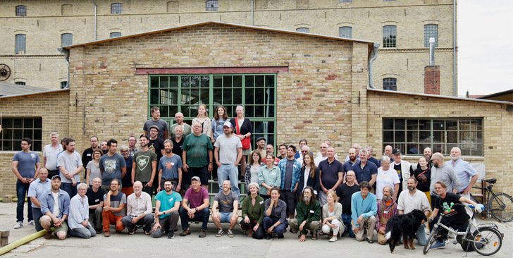 Die Teilnehmerinnen und Teilnehmer des Ofen-Campus 2025.