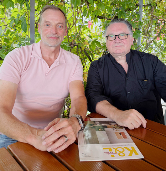 Jens Fischer (K&L-Magazin) im Gespräch mit Dr. Volker Schulz (rechts).