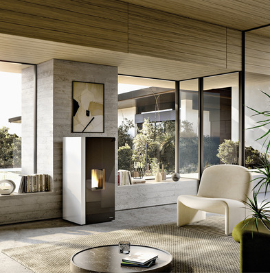 „Dadò“﻿ lässt sich gut durch den Anschlus an ­einen Pufferspeicher mit anderen Wärme­erzeugern verbinden, zum Beispiel mit Gasheizung, Solar­anlage oder mit einer Wärmepumpe.