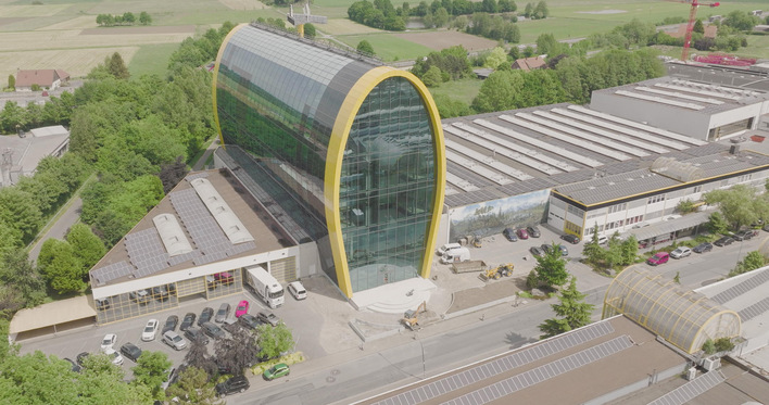 Ein Blick von oben auf das Spartherm Werksgelände in Melle, Niedersachsen.