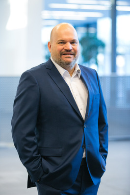 DI Dr. Thomas Schiffert