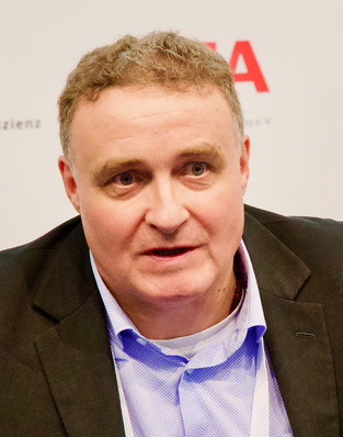 Jürgen Bähr rät, in den regionalen Medien auf Berichte zur Kommunalen Wärmeplanung und zu Wärmenetzplänen zu achten | Foto: Freie Wärme