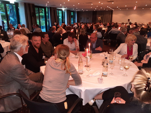 Ein gemeinsames Abendessen krönte die Mitgliederversammlung.